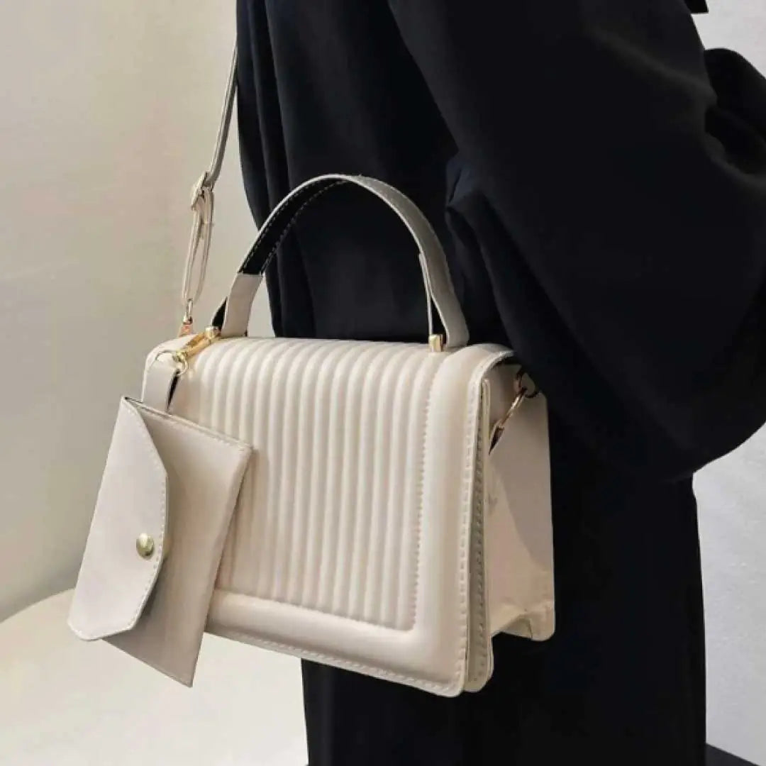 Carin Shoulder Bag